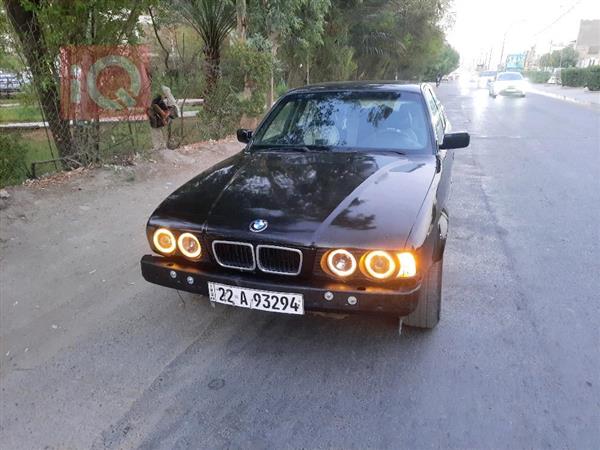 بی ئێم دەبڵیو سیریەس 5 1993  بۆ فرۆشتن لە عێراق -  بەغداد